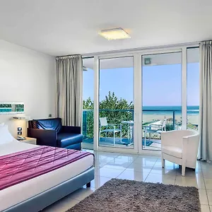 4* Отель Mercure Artis